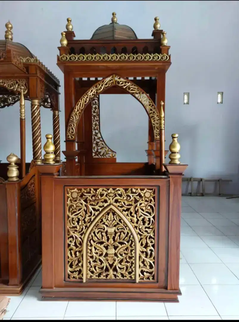 Mimbar masjid besar kayu jati lallah