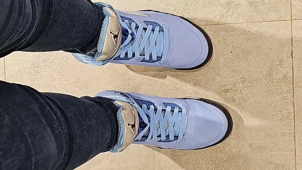 SEPATU AJ 5 university blue size 41