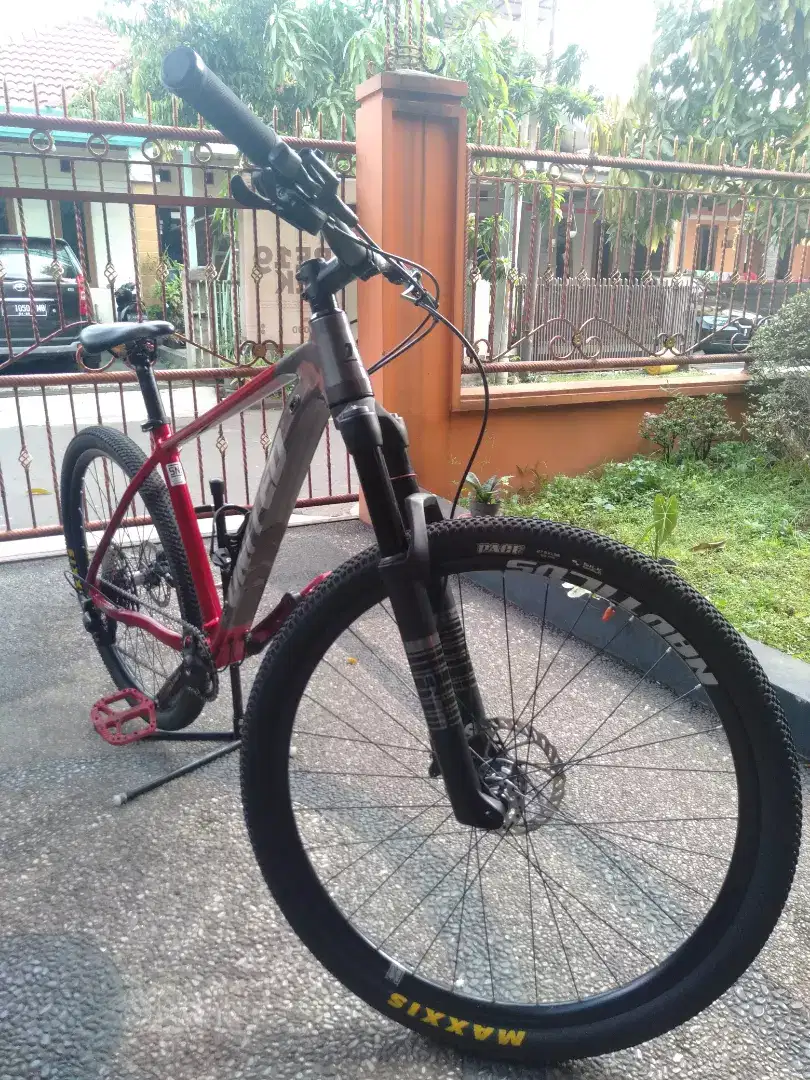 Sepeda MTB united clovis 5.10