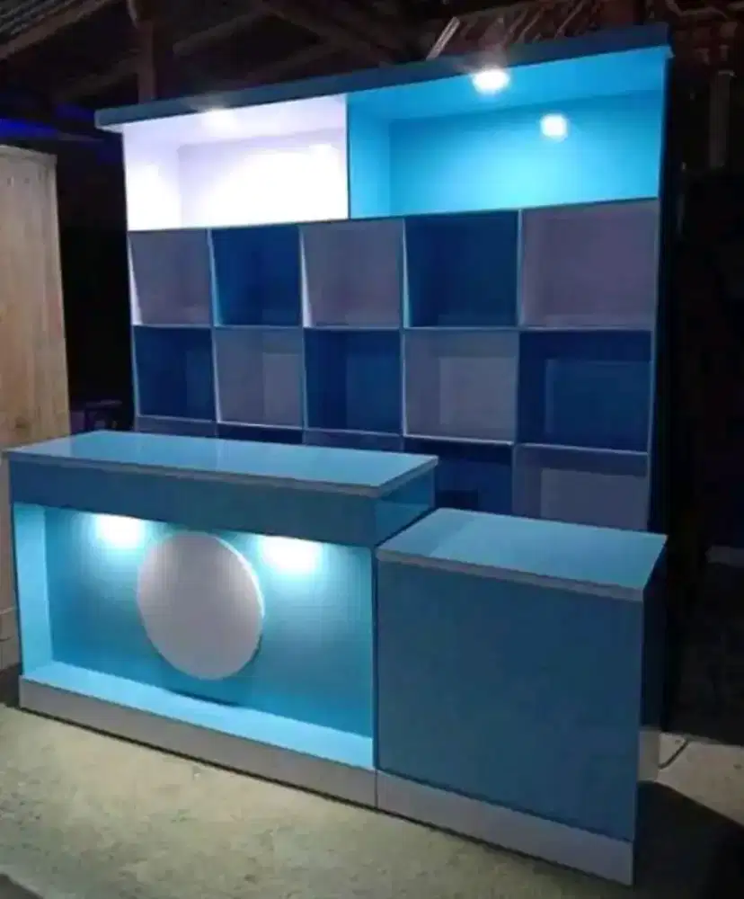 Meja lemari rak display furniture