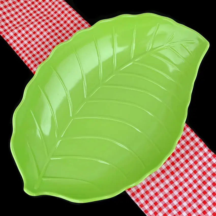 Piring Makan Melamin Daun ukuran 24x17cm