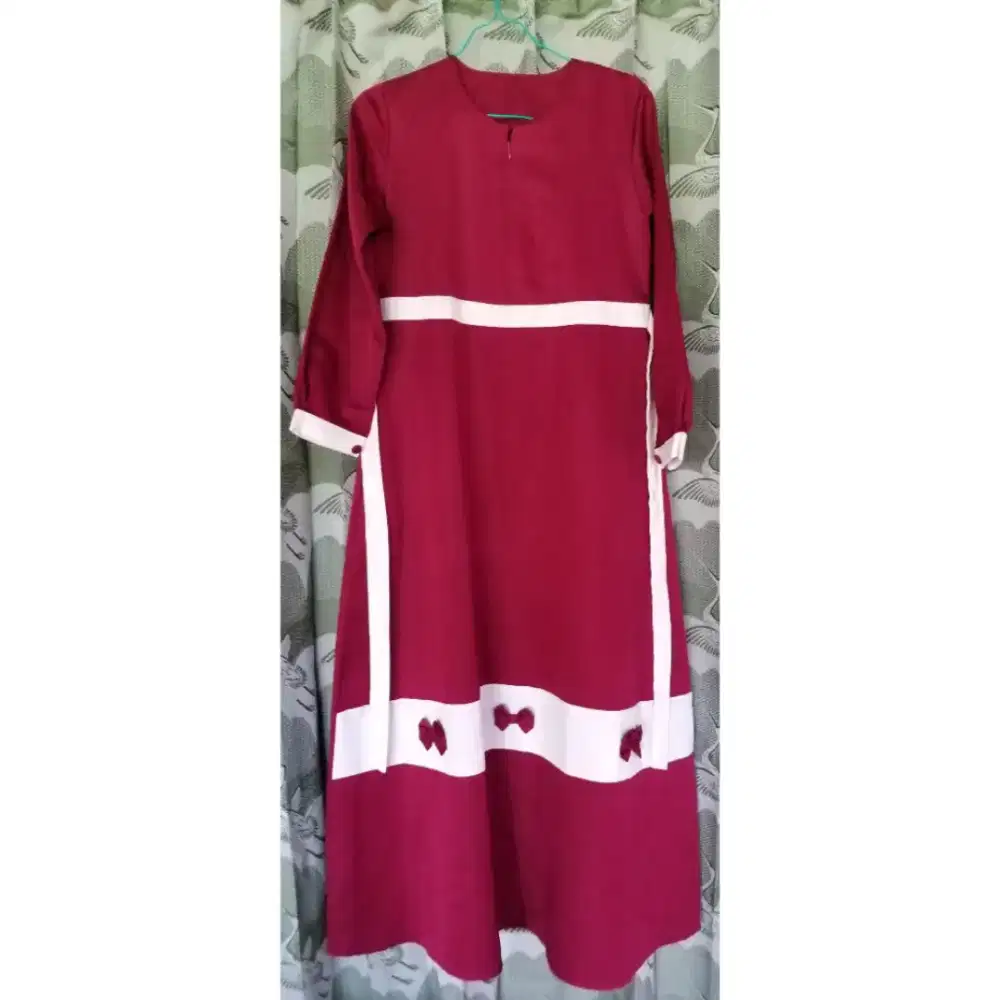 Gamis Maxi by Sae warna Maroon