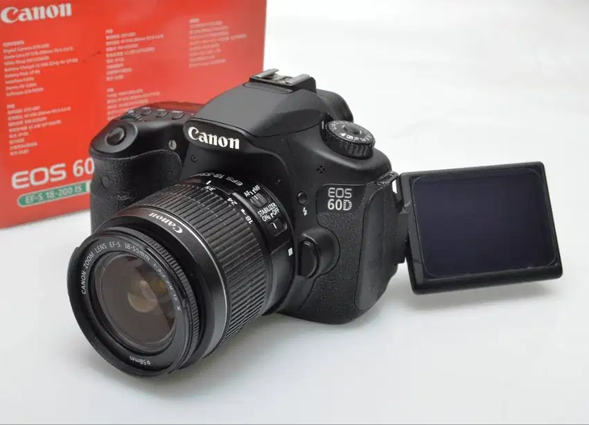 Kamera Canon Eos 60D 18-55mm IS Like New