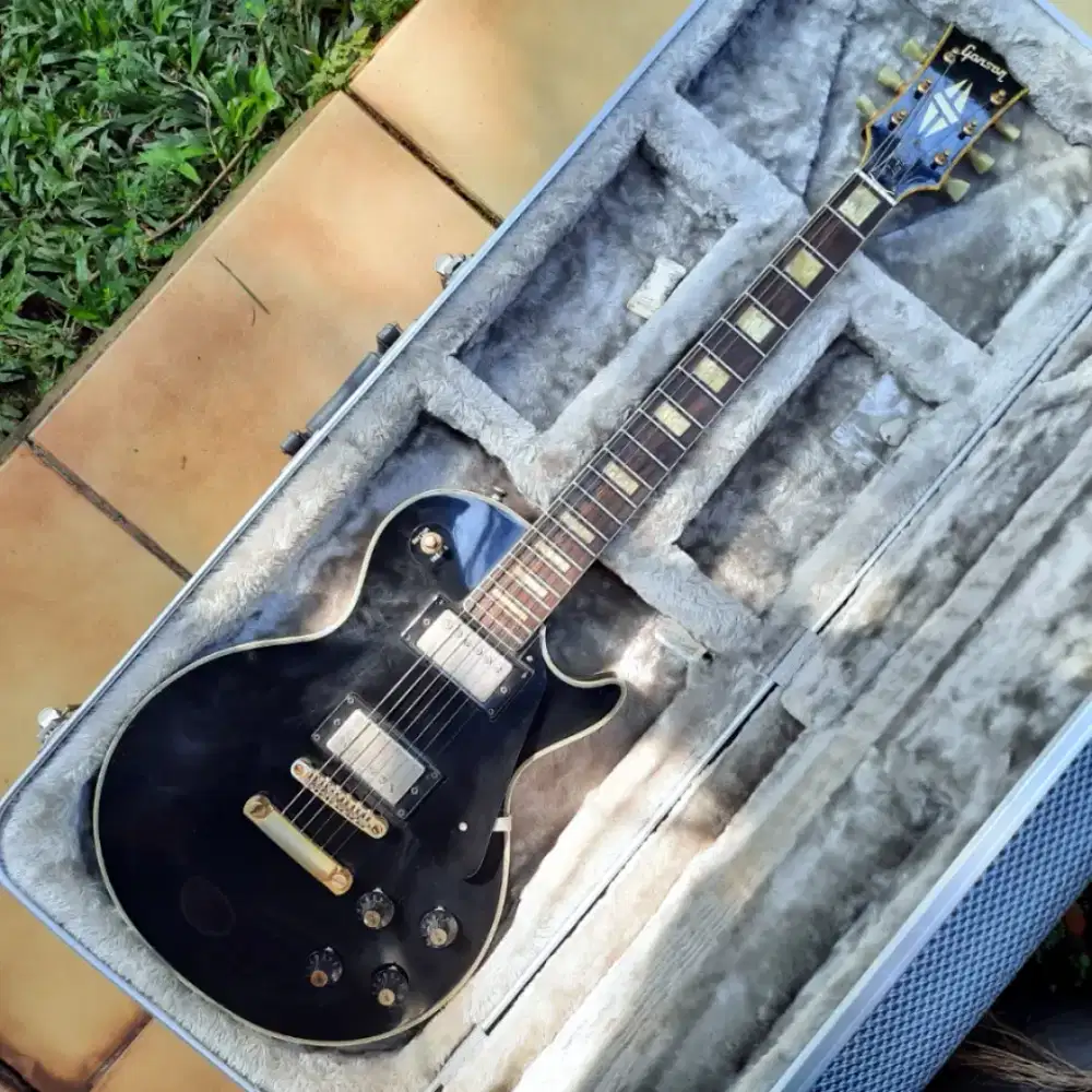Gitar Japan Tua Les Paul Black Beauty