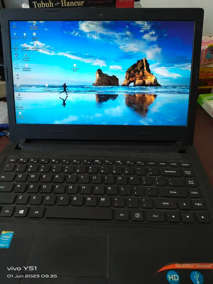 Laptop Lenovo Ideapad100 dan Acer tinggal pakai buat mahasiswa kuliah