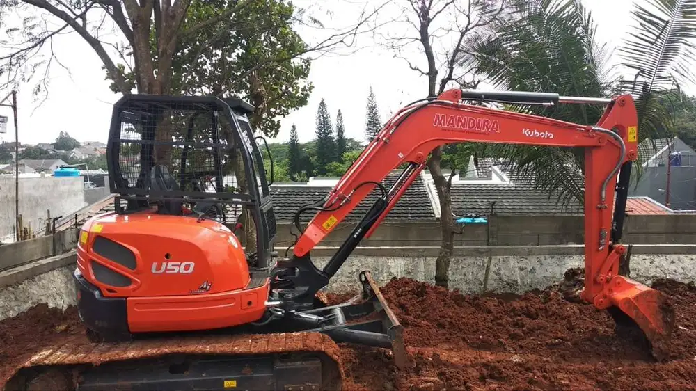 READY BEKO MINI EXCAVATOR KECIL PC50 EXCA SK75 KHUSUS AREA JABODETABEK