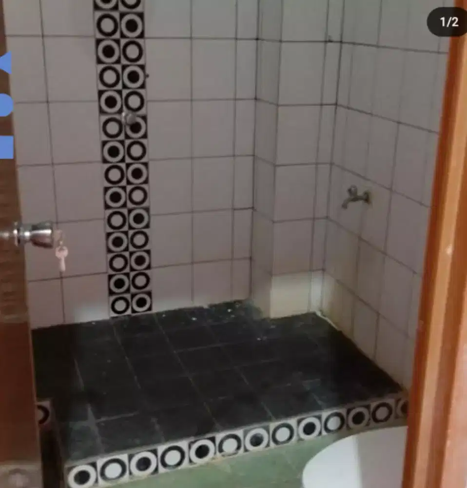 Salon Segela Kerak Kamar Mandi