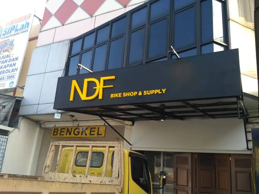 NEONBOX BILLBOARD SIGNAGE SHOPSIGN REKLAME HURUF TIMBUL SIGNBOARD