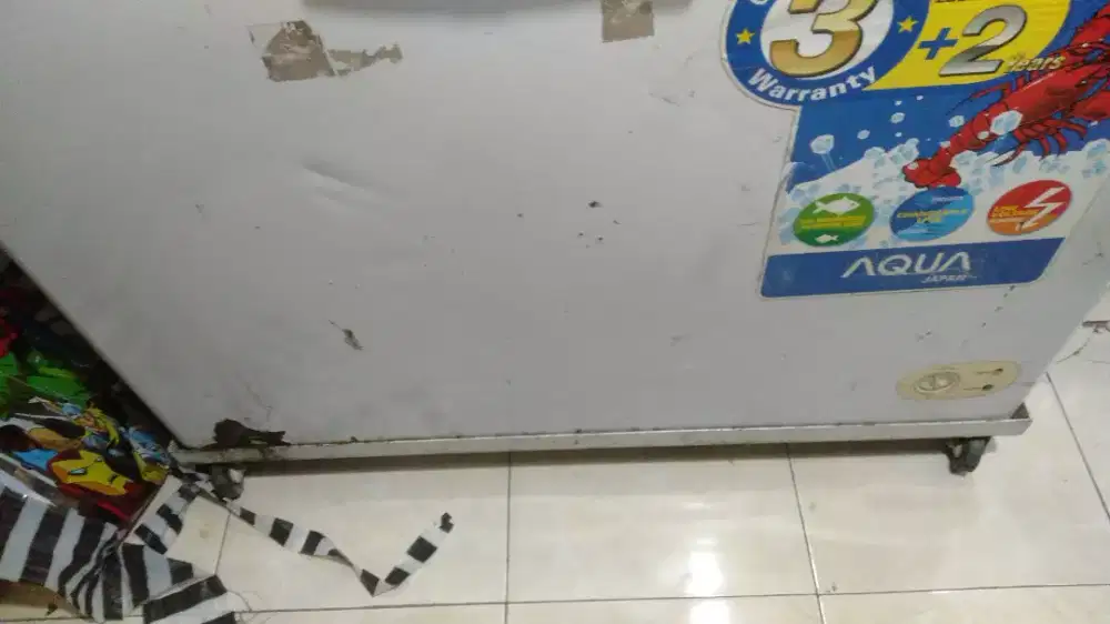 Jual beli Elektronik freezer bekas/rusak dll