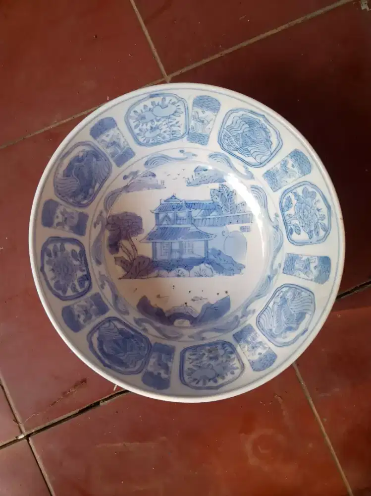 Mangkok antik made of china