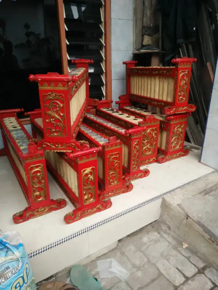 kerangka2 Gamelan Antikk