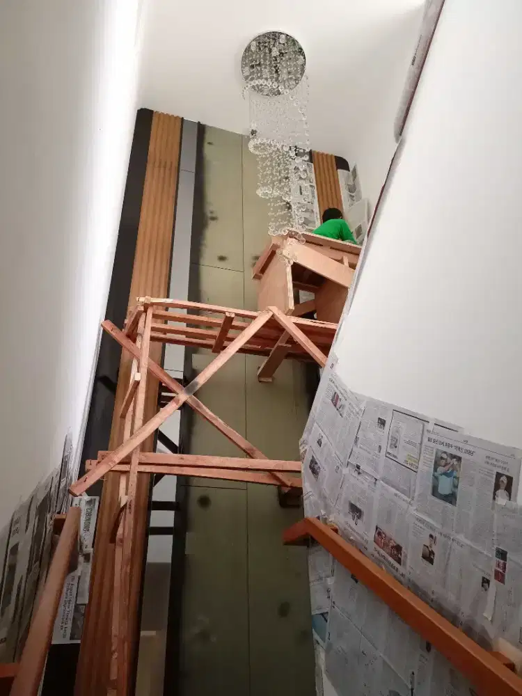 Tukang pasang wallpaper wallstiker