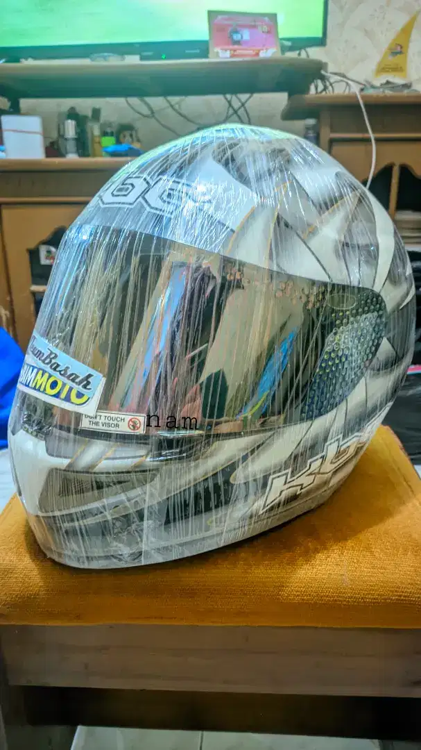 Helm KBC Vr3r size L