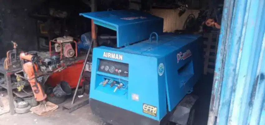 Kompresor Airman PDS 175 Engine ISUZU tahun 2014