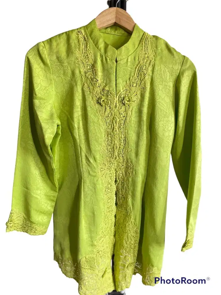 Kebaya Hijau preloved