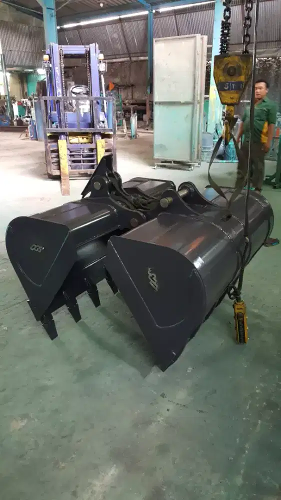 Bucket Clamsell manual dan Hydrolic Untuk Excavator, Crane, DLL