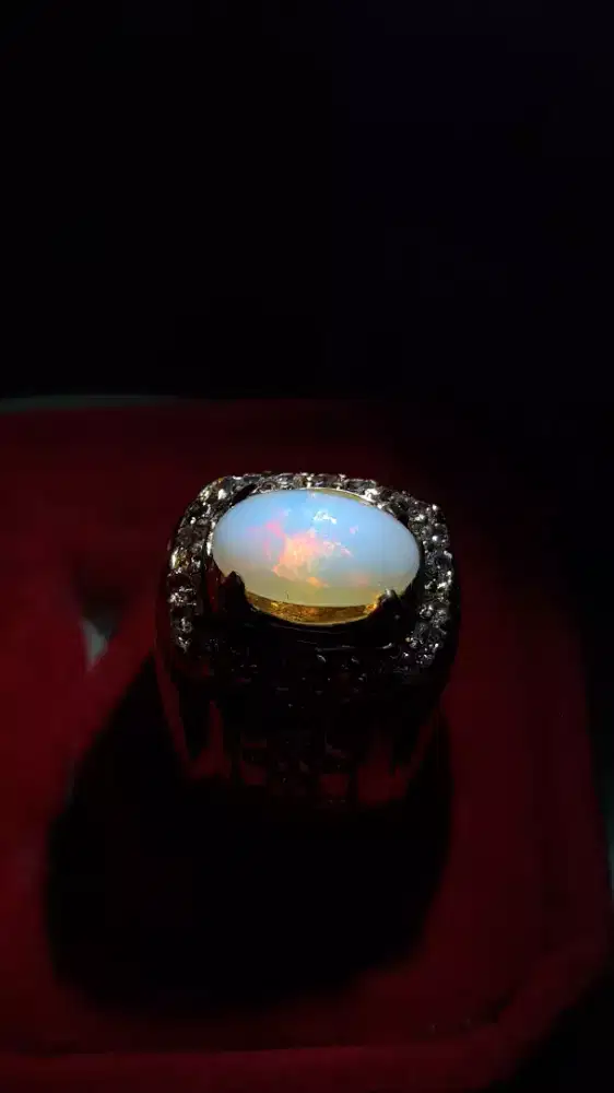 Batu Kalimaya Banten
Milky 
jarong Ajib
asli Banten