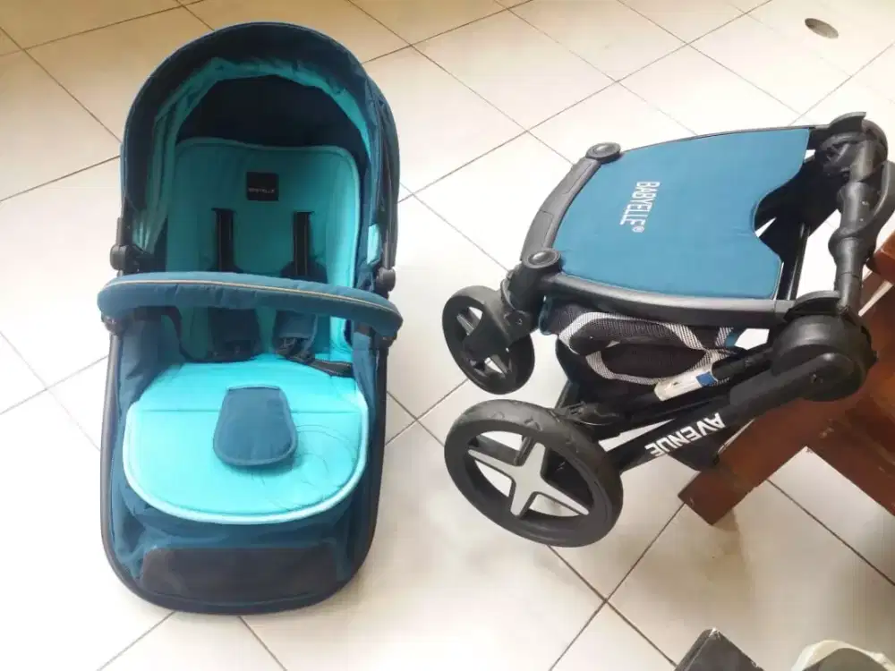 Stroller bayi merk Baby Elle Avenue kondisi mulus lengkap