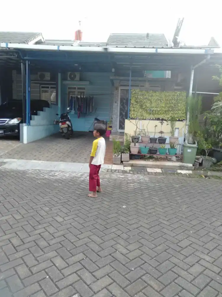 Exit tol nagrak dijual rumah siap huni di metland cileungsi bogor