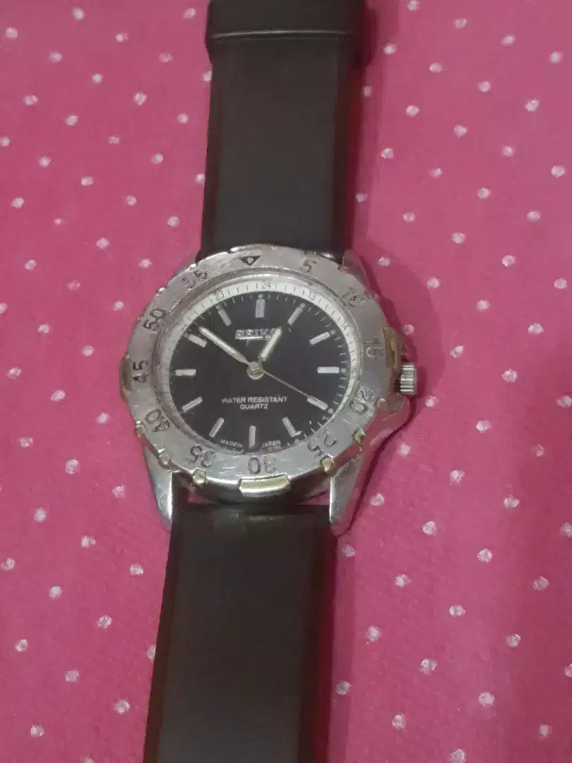 Jam Tangan Seiko Sport quartz Original