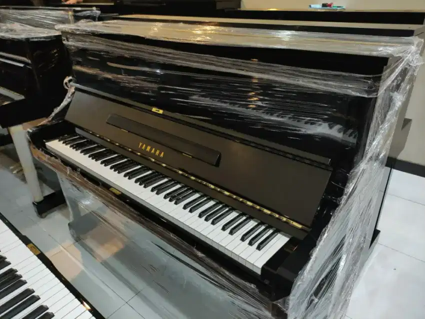 Piano U3A Yamaha Japan Extraordinary