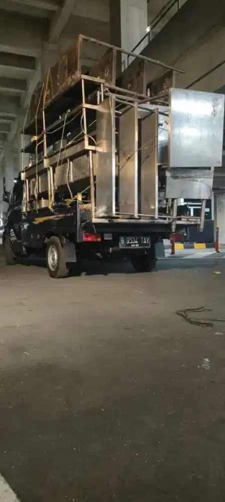 Di jual perlengkapan resto ex cafe siap pke'