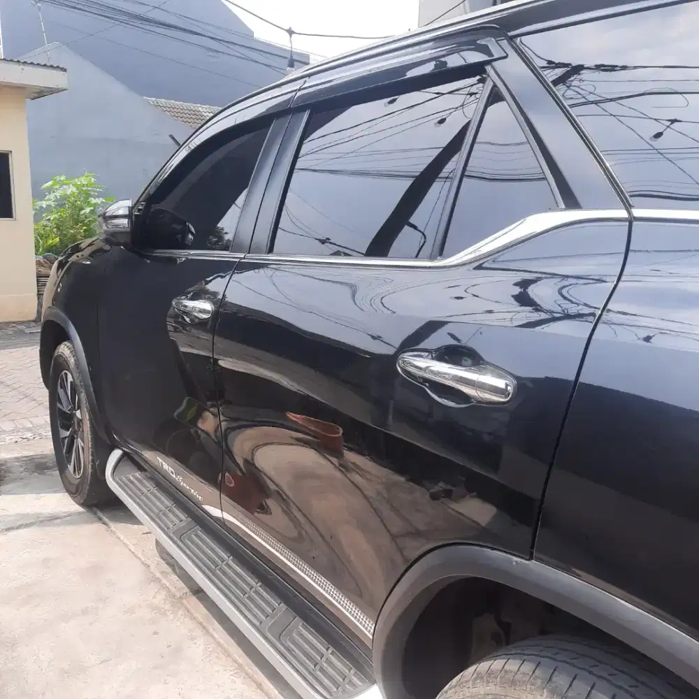 Jasa salon/poles mobil panggilan