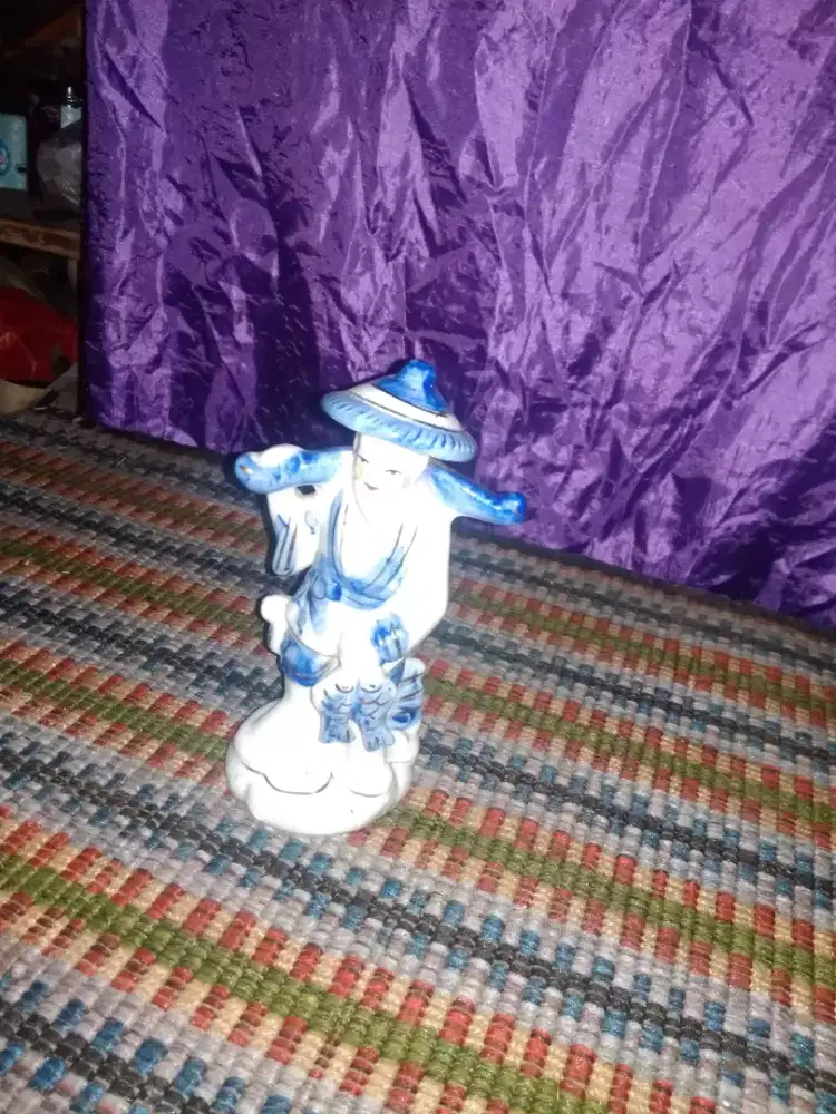 Patung mini pemancing china