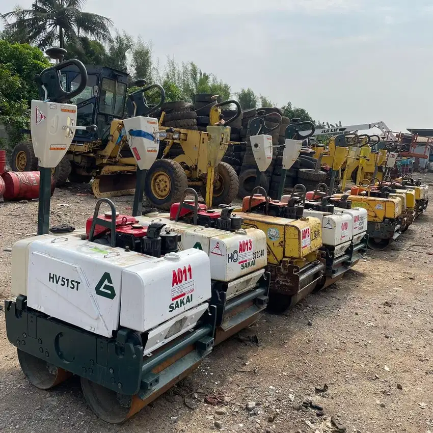 Dijual ! Baby Roller Sakai Kap 1,2 ton . Ex Japan