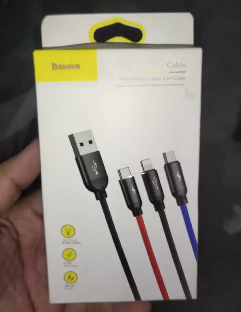 Kabel charger baseus 3 in 1 panjang 30 cm, kondisi baru