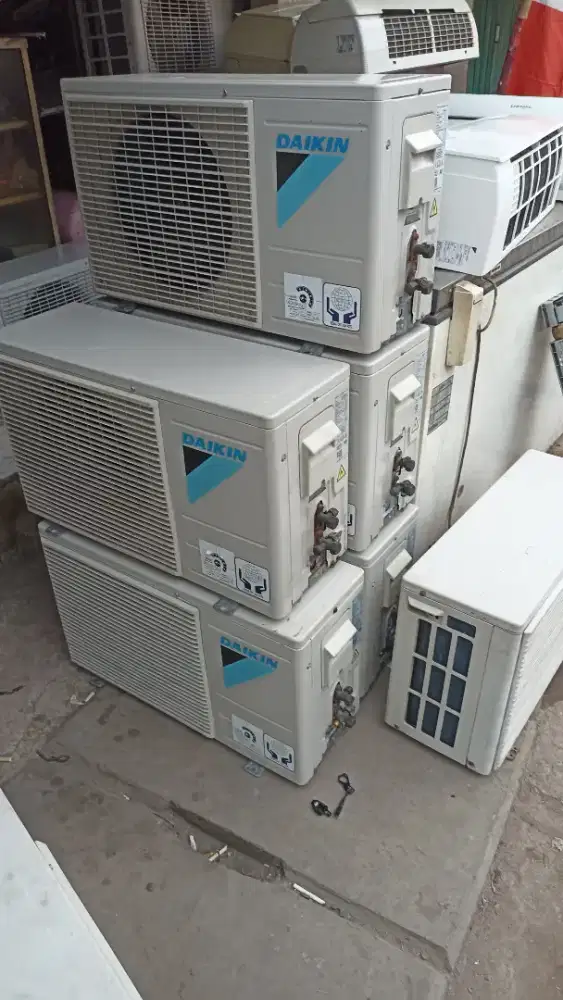 Jual ac daikin thailand standar 1/2pk  s/d 2pk