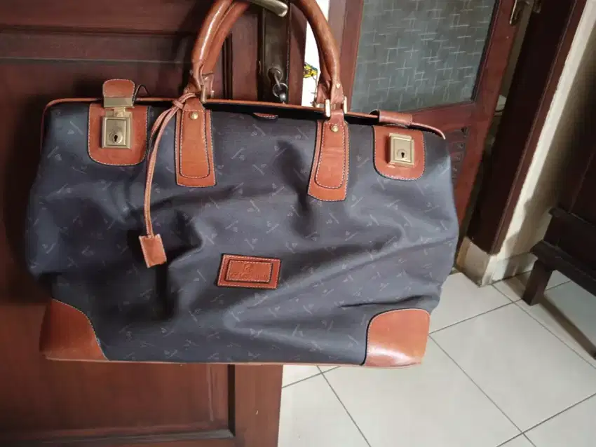 Tas. Second Original Louvier