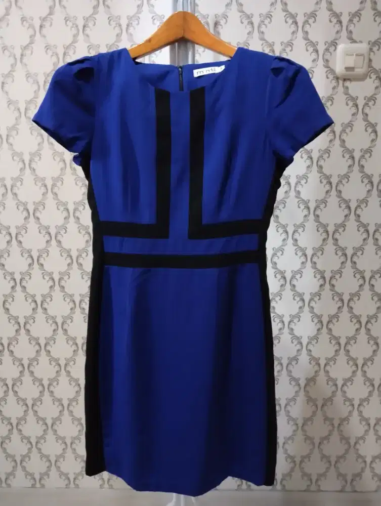 Preloved Dress Mint Biru Elektrik