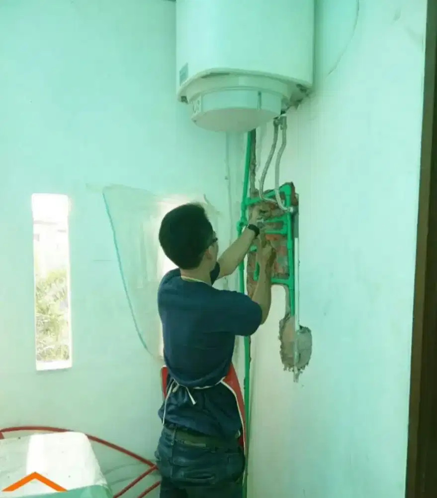 Water heater gas dan listrik