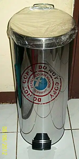 Tempat Sampah Stainless