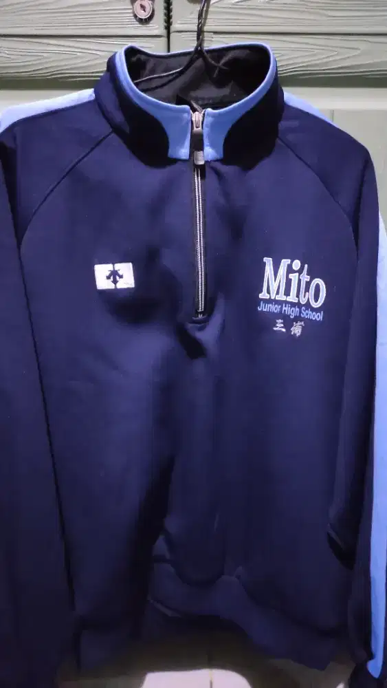 Jaket Tracktop Descente Vintage