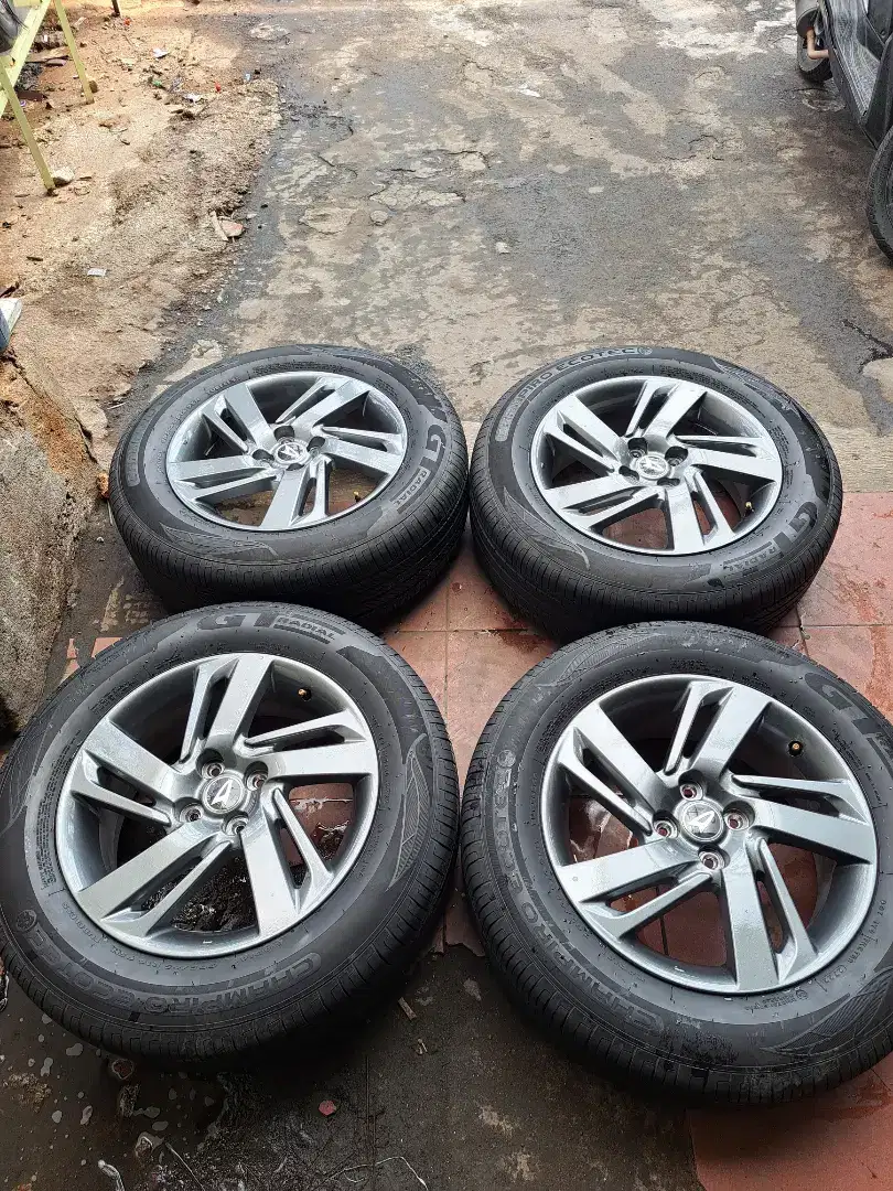 Velg dan ban r16 daihatsu rocky for agya ayla calya sigra vios yaris