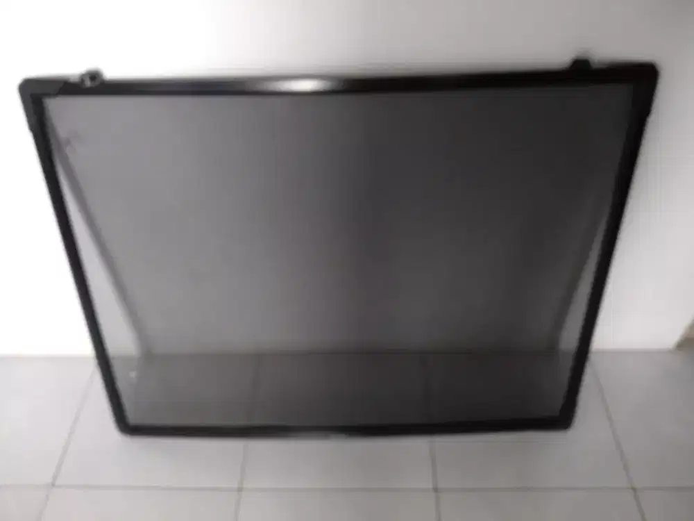 Mesh interscreen untuk TV
