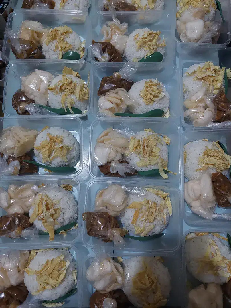 Terima pesanan nasi box nasi kotak nasi ayam lada hitam
