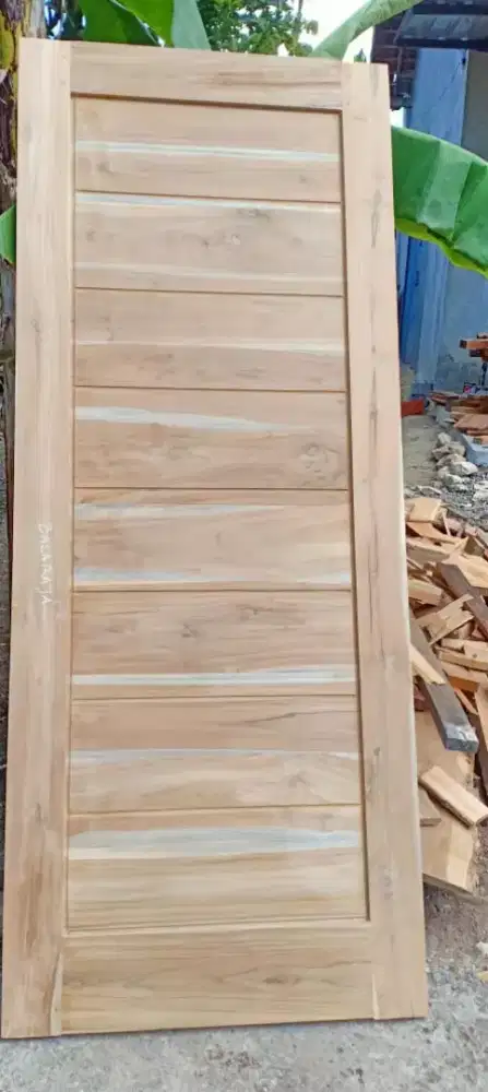 1 set kusen pintu  kamar...jati