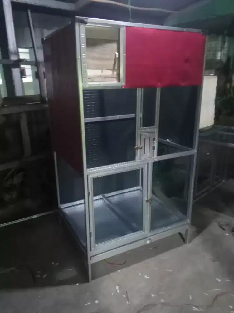 Kandang ternak 1 kamar.