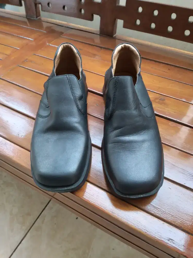 Sepatu merk varlentte