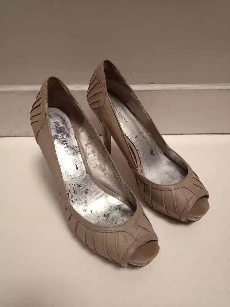 Sepatu Pesta Nine West