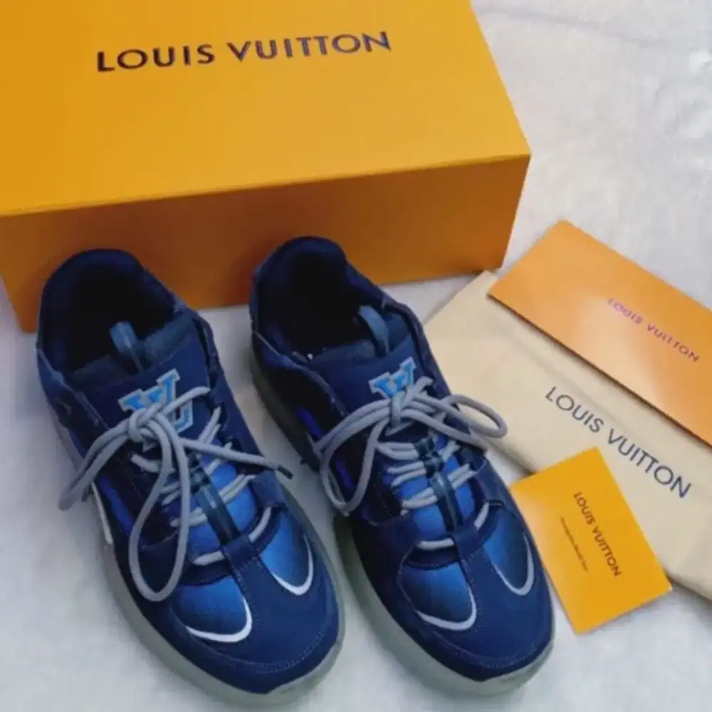 SNEAKER LOUIS VUITTON MEN'S BRANDED IMPORT