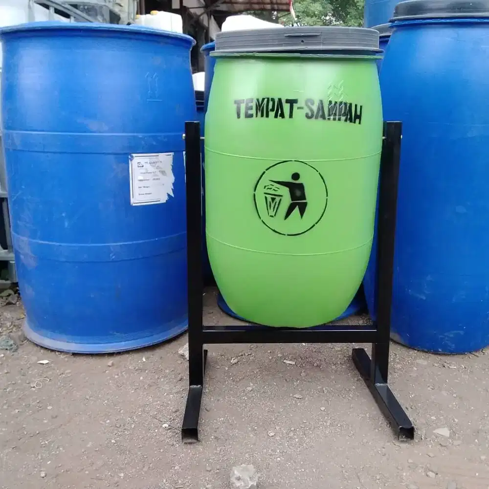 Tong sampah gentong