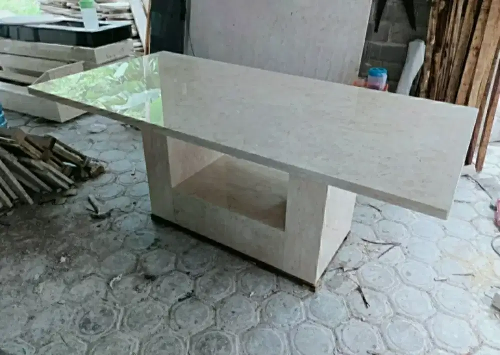 Dining Table Marmer Asli