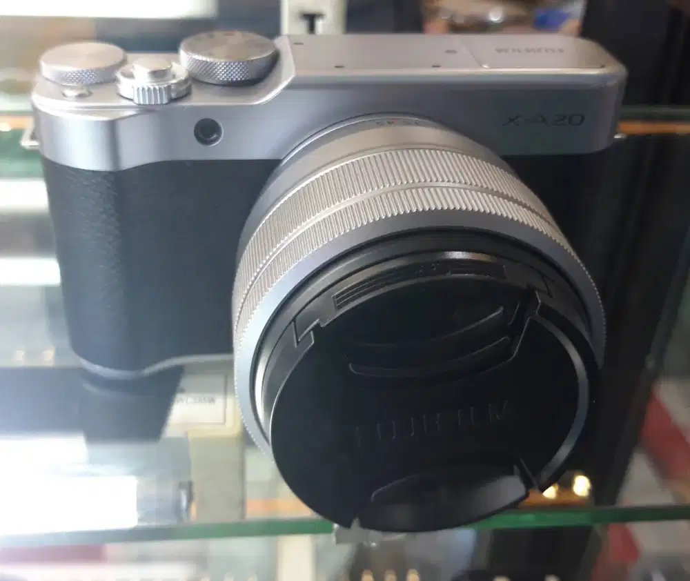 Kamera Fujifilm XA20 X-A20 Kit XC 15-45 mm Murmer