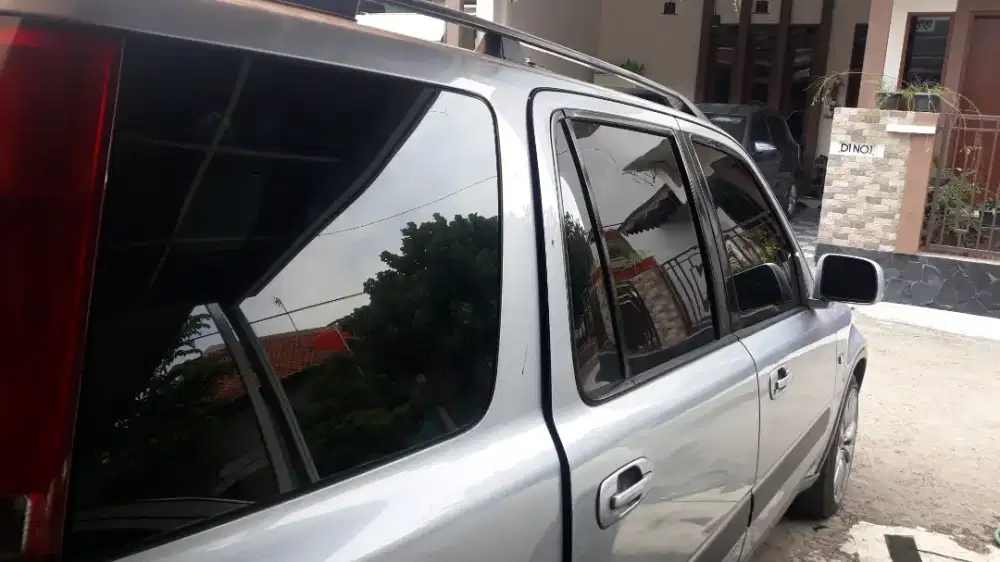 Kaca film mobil murmer adem panggilan