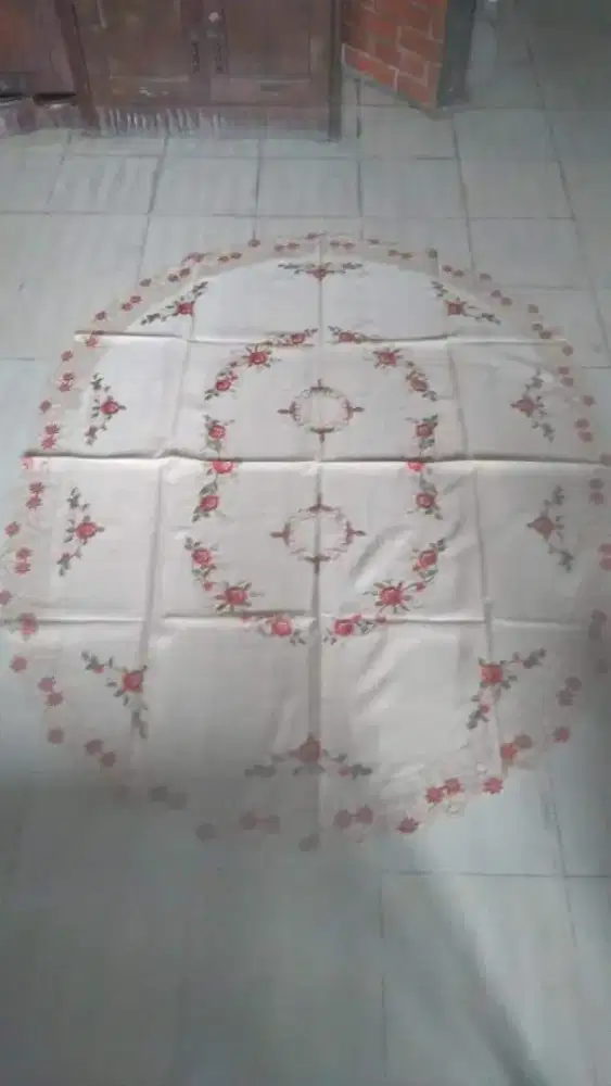 Taplak meja rrc oval