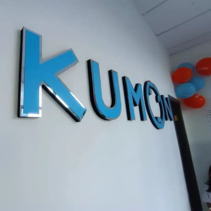 Signage huruf timbul interior acrylic mirror eva oracal cutting stiker